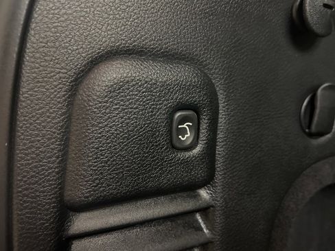 Used 2019 Jeep Grand Cherokee High Altitude image 38