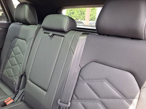 New 2026 Volkswagen Atlas Cross Sport SE image 25