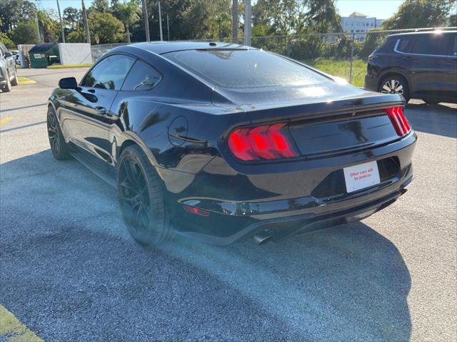 Used 2019 Ford Mustang Coupe RWD image 4