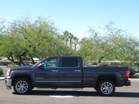 Used 2015 GMC Sierra 1500 SLT w/ SLT Crew Cab Value Package image 2