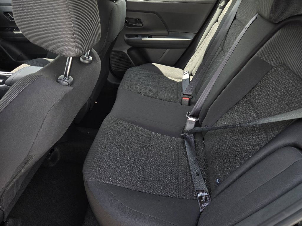 New 2027 Nissan Kicks S FWD image 11