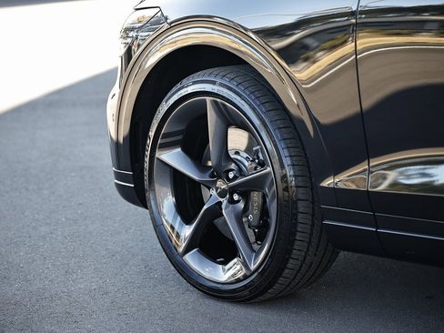 Used 2026 Genesis GV70 3.5T Sport Prestige image 4