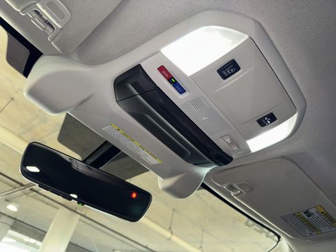 Used 2020 Subaru Ascent Limited w/ Popular Package #4 image 33