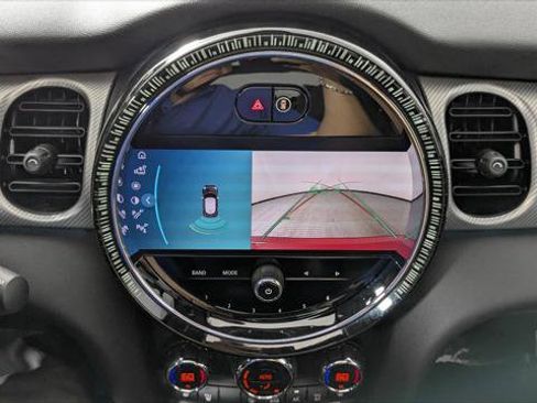 Used 2022 MINI Cooper S image 32