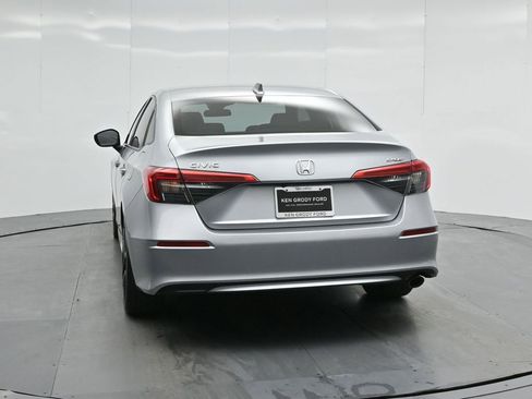 Used 2022 Honda Civic Sport image 25