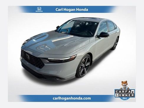Used 2023 Honda Accord Sport image 1