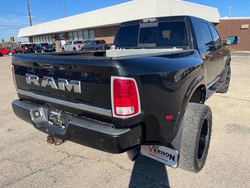 Used 2018 RAM 3500 Laramie Longhorn image 6