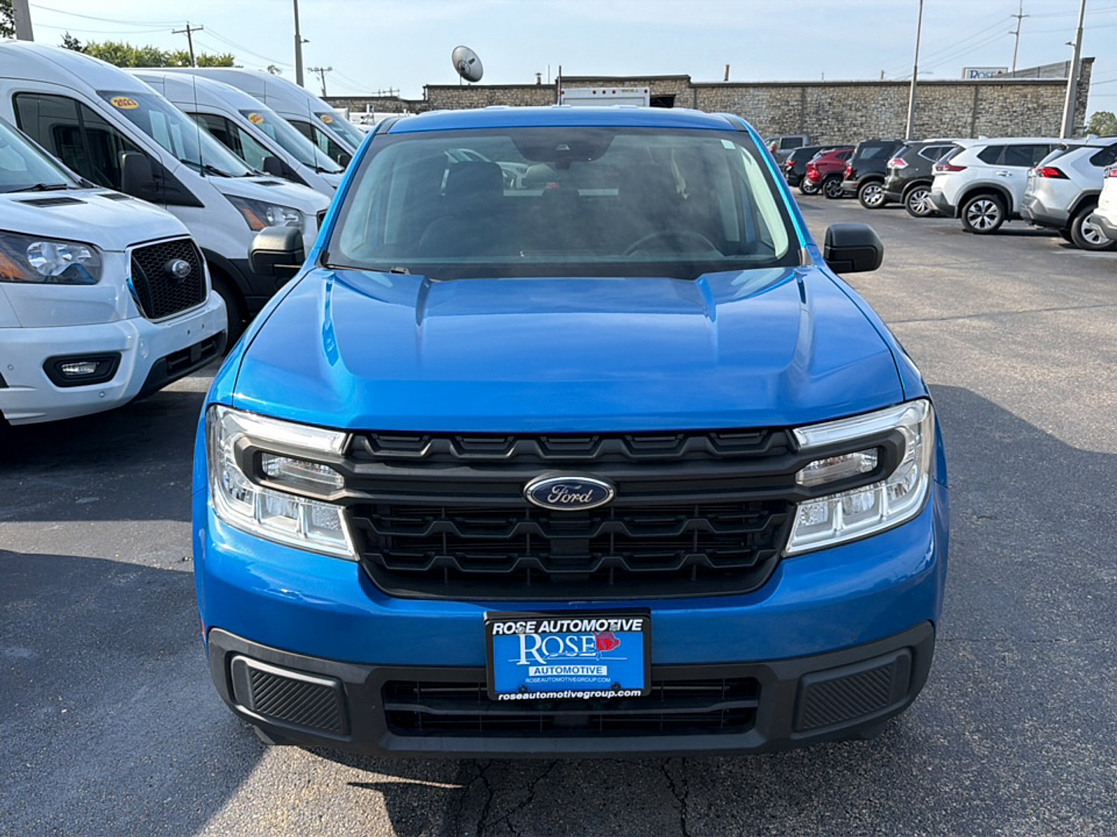 Used 2022 Ford Maverick XL FWD image 2