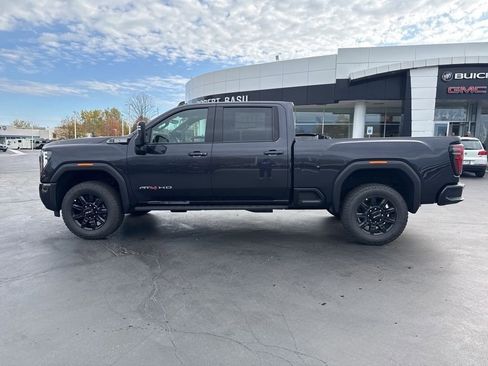New 2026 GMC Sierra 2500 AT4 w/ AT4 Premium Plus Package image 7
