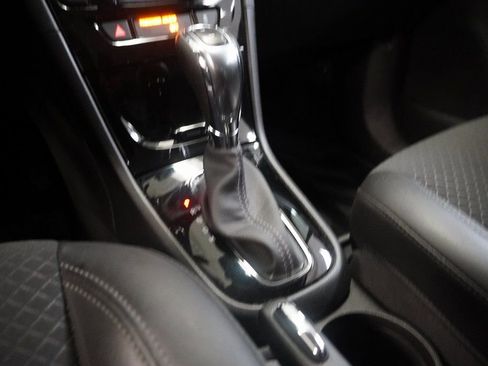 Certified 2022 Buick Encore Preferred w/ Safety Package image 21