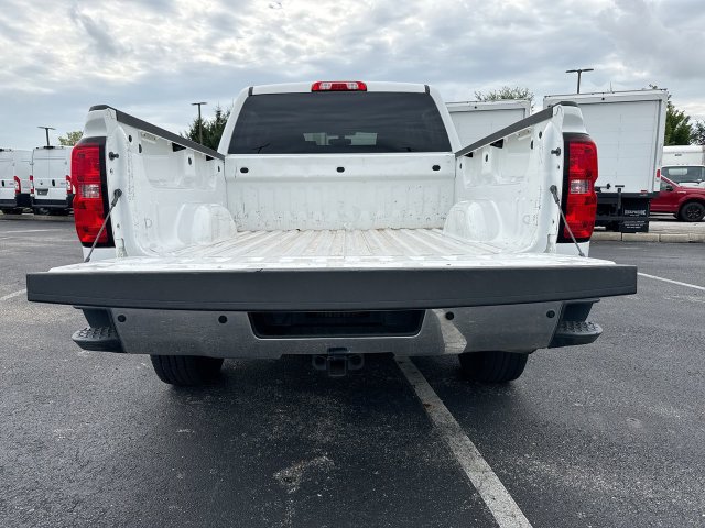 Used 2018 Chevrolet Silverado 1500 LT w/ All Star Edition RWD image 24