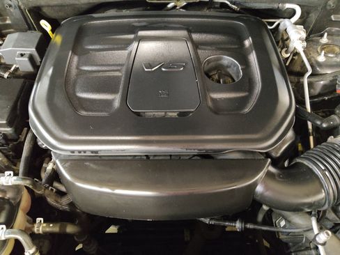 Used 2020 Dodge Durango SXT RWD image 30