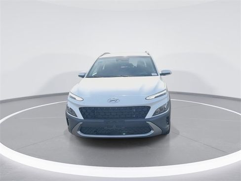 Used 2023 Hyundai Kona Limited image 3