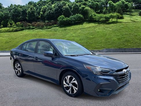 Used 2025 Subaru Legacy Premium w/ Popular Package #1 image 7