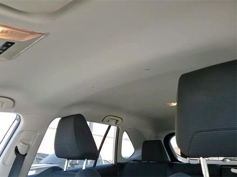 Certified 2021 Toyota RAV4 LE image 19