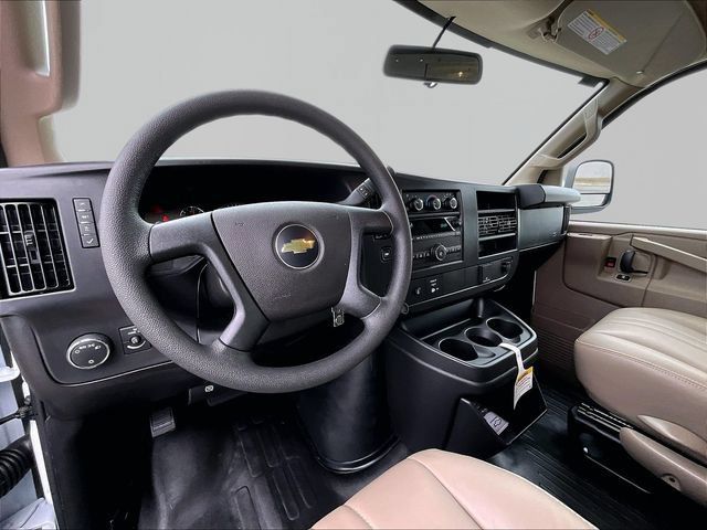New 2026 Chevrolet Express 2500 RWD image 14