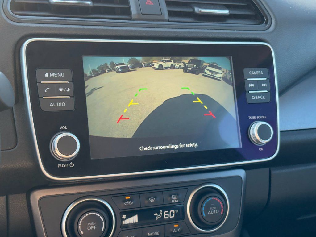 Used 2025 Nissan Leaf S FWD image 18