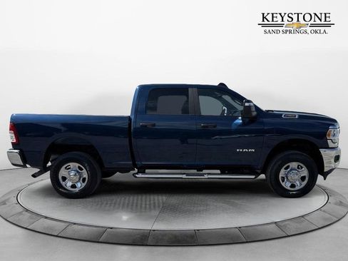 Used 2024 RAM 2500 Big Horn w/ Bed Utility Group image 2