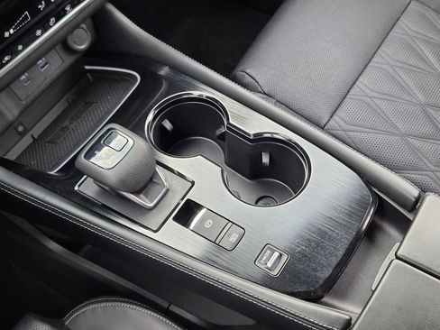 Used 2023 Nissan Rogue Platinum image 24