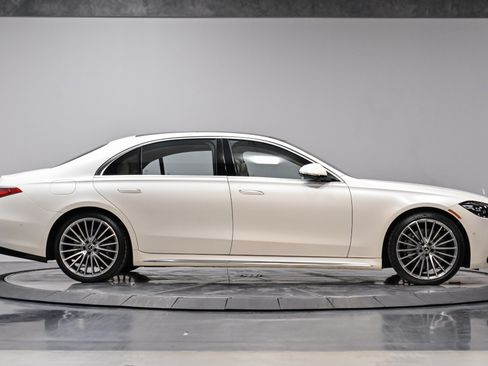 Used 2023 Mercedes-Benz S 580 4MATIC Sedan w/ AMG Line image 15