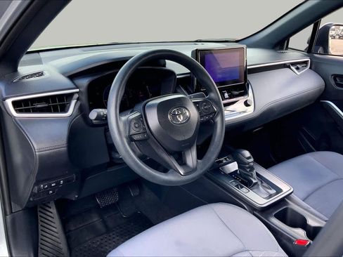 Used 2026 Toyota Corolla Cross AWD Hybrid image 17