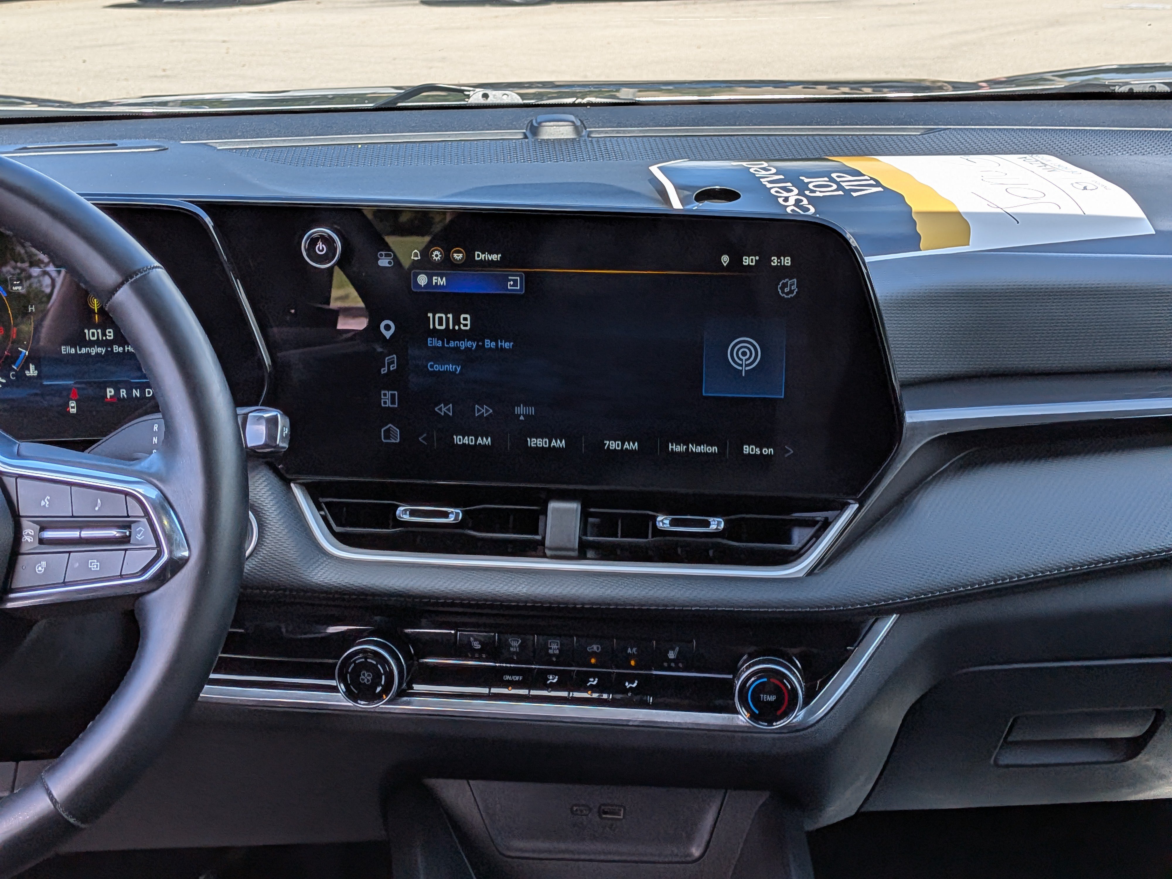 Used 2025 Chevrolet Equinox LT FWD image 18