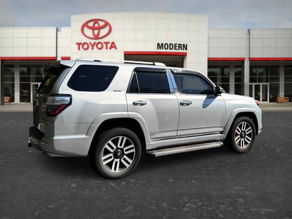 Certified 2017 Toyota 4Runner Limited AWD/4WD image 10