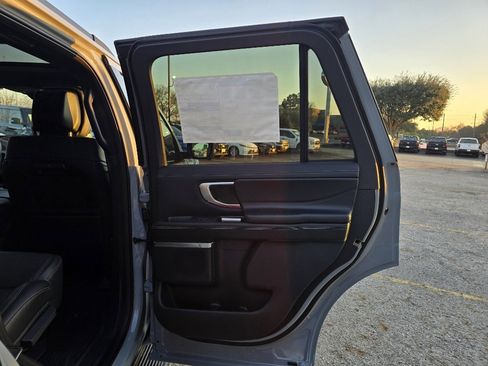 New 2026 Ford Expedition Platinum w/ Stealth Appearance Package image 19