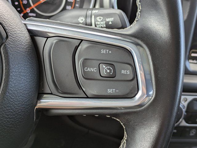 Certified 2022 Jeep Gladiator Overland w/ LED Lighting Group AWD/4WD image 18