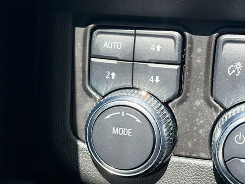 Used 2024 GMC Yukon AT4 w/ Max Trailering Package AWD/4WD image 50
