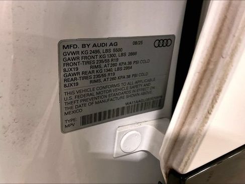 Certified 2025 Audi Q5 Premium w/ Convenience Package AWD/4WD image 35