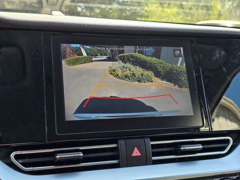 Certified 2021 Kia Niro LX FWD image 20