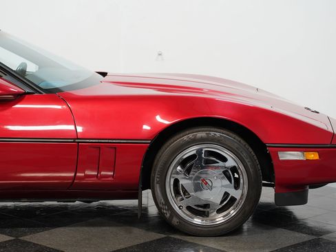 Used 1989 Chevrolet Corvette Convertible image 27