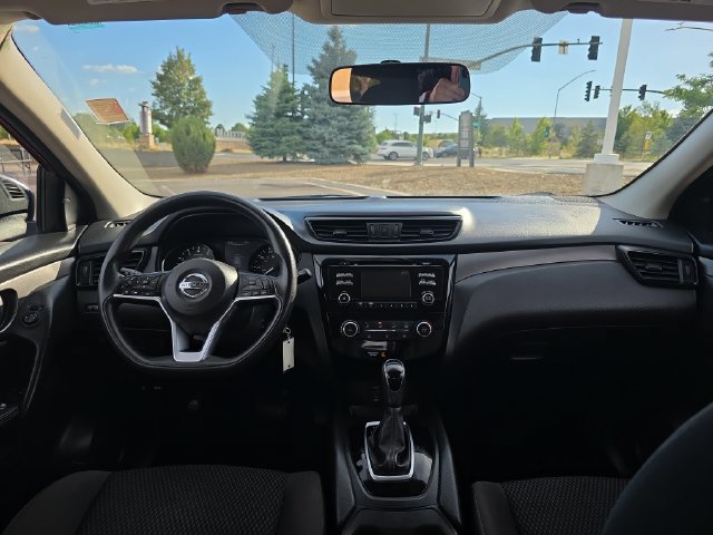 Used 2018 Nissan Rogue Sport S FWD image 16