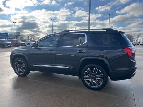 Used 2021 GMC Acadia Denali w/ Denali Ultimate Package image 4