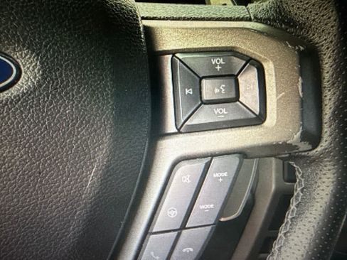 Used 2018 Ford F150 Raptor w/ Equipment Group 802A Luxury AWD/4WD image 20