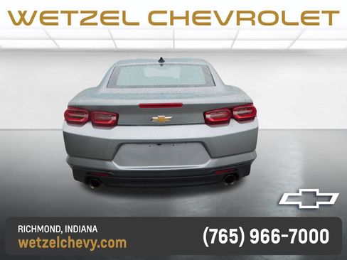 Used 2023 Chevrolet Camaro LT RWD image 8