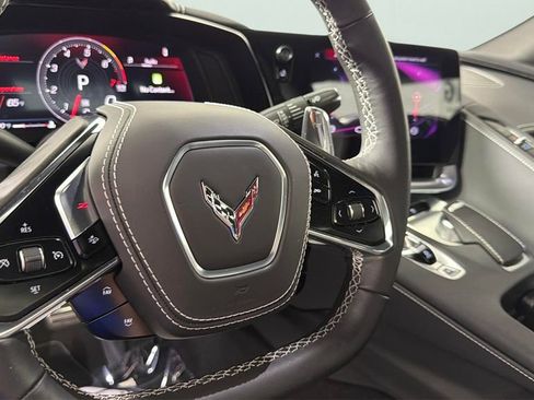Used 2025 Chevrolet Corvette Stingray Coupe w/ 1LT RWD image 23