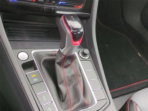 New 2026 Volkswagen Jetta GLI Autobahn image 12