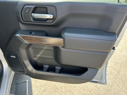 Certified 2022 Chevrolet Silverado 3500 High Country w/ Z71 Off-Road Package image 15