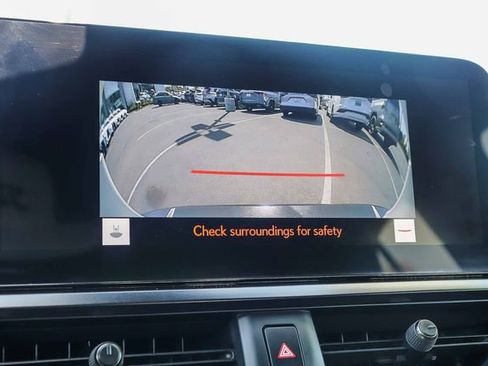 Used 2024 Lexus UX 250h AWD w/ Premium Package image 30