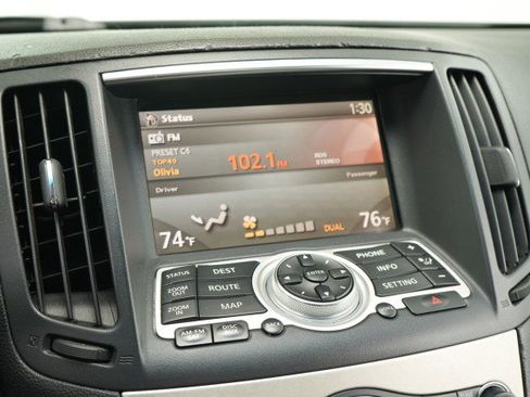 Used 2009 INFINITI G37 x Sedan w/ Premium Pkg AWD/4WD image 39