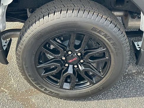 New 2025 GMC Sierra 1500 Pro w/ Graphite Edition AWD/4WD image 15