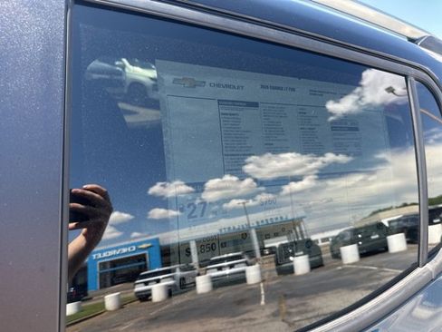 New 2026 Chevrolet Equinox LT image 34