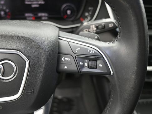 Used 2019 Audi Q5 Prestige w/ Prestige Package image 7