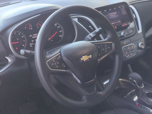 Used 2024 Chevrolet Malibu LT image 31