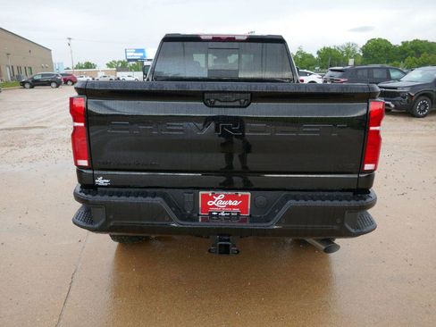 New 2026 Chevrolet Silverado 2500 LTZ w/ LTZ Plus Package AWD/4WD image 5