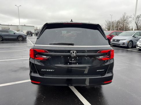 Used 2024 Honda Odyssey Sport image 7