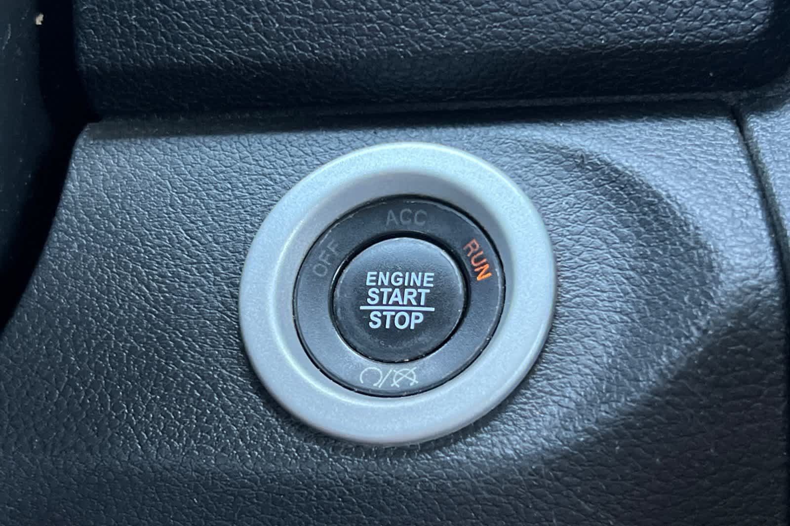 Used 2018 RAM 2500 Laramie AWD/4WD image 25