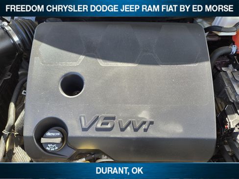 Used 2022 Chevrolet Traverse LS w/ LPO, Roadside Safety Package FWD image 22